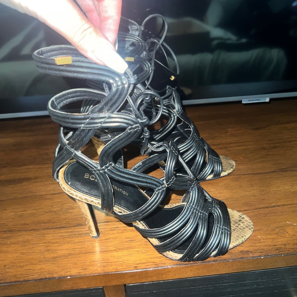 BCBG Black heel